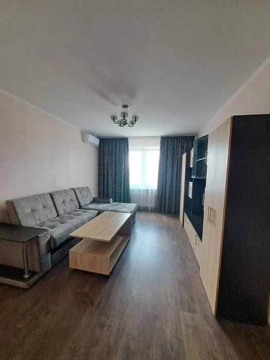 Оренда 2-кімнатної квартири, ЖК «Ревуцький», метро «Харківсь