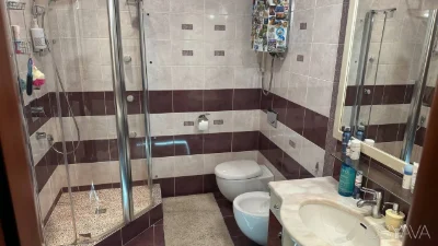 Оренда чудової 4к квартири, Метро Олімпійська, 2 паркомісця.