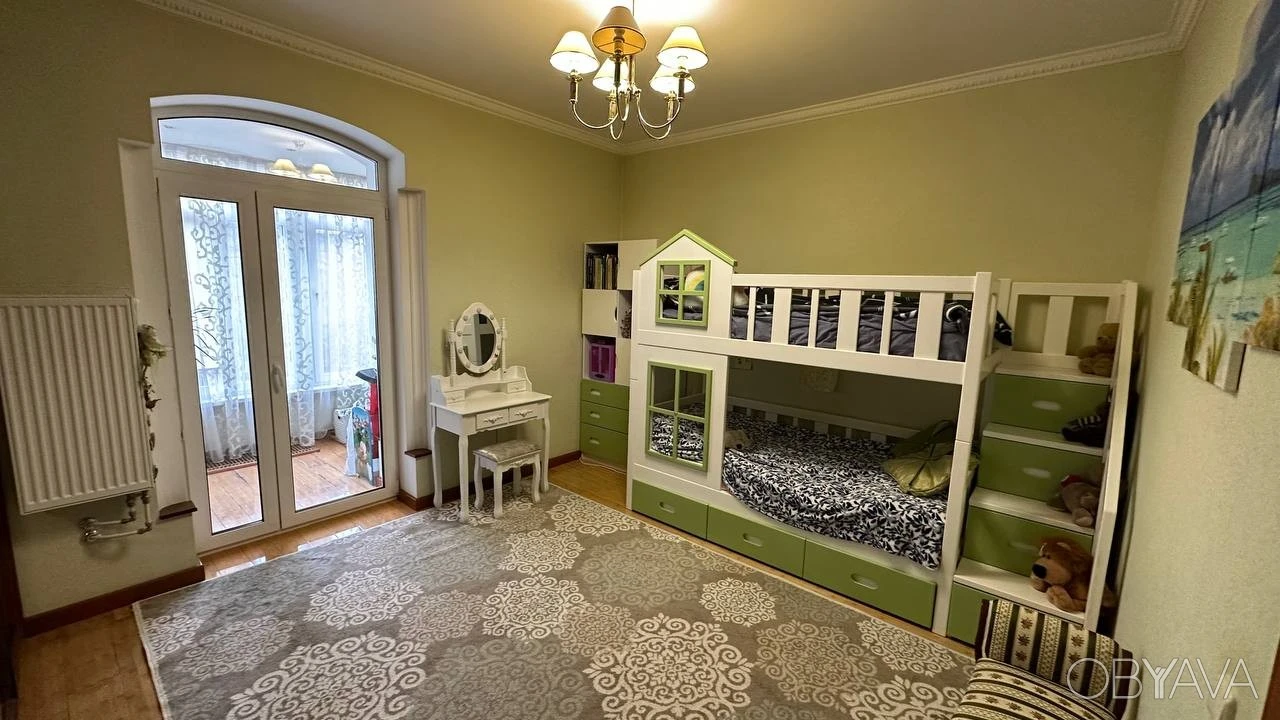 Оренда чудової 4к квартири, Метро Олімпійська, 2 паркомісця.