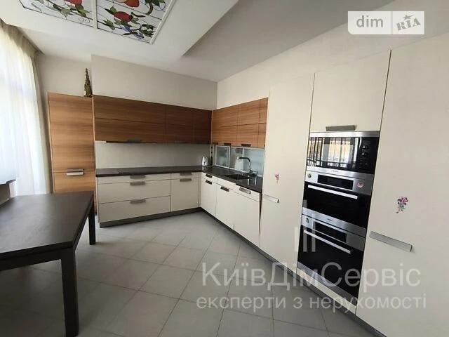 Довготривала оренда 3к квартири на вул. Юрія Іллєнка 18Б • I