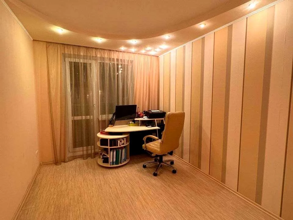Apartment. Kharkiv, Gvardeytsiv-Shyronintsiv st.