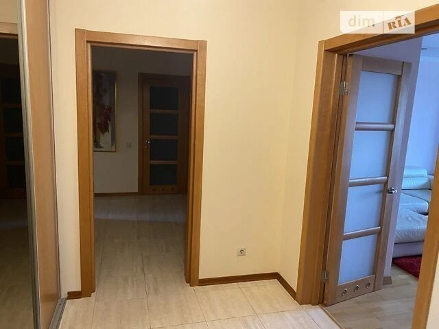 Довготривала оренда 3к квартири на вул. Дегтярівська • ID 33