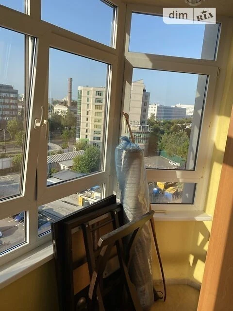 Довготривала оренда 3к квартири на вул. Дегтярівська • ID 33