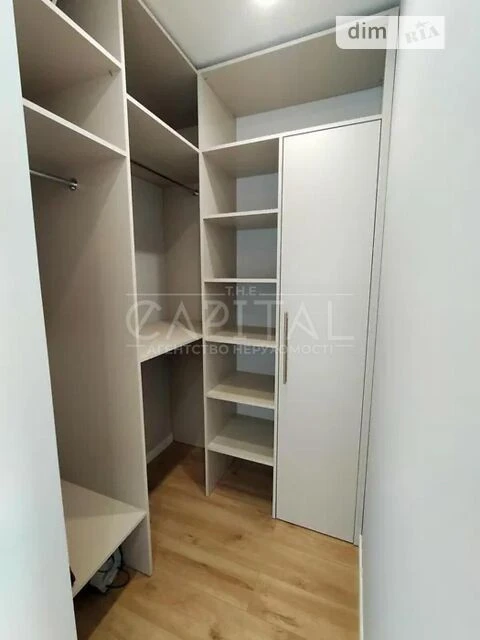 Довготривала оренда 1к квартири на просп. Берестейський 67 •