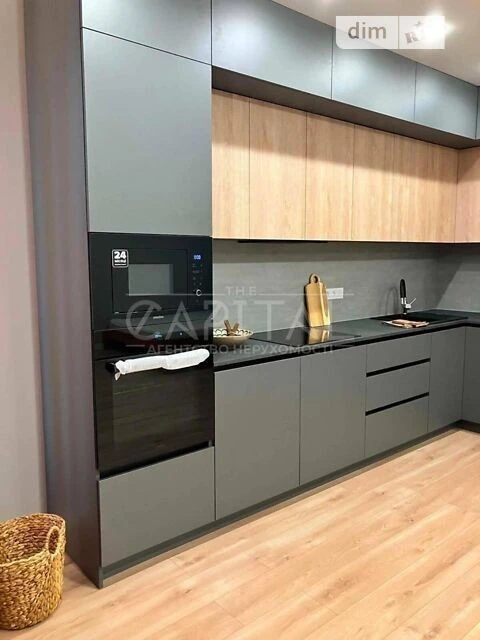 Довготривала оренда 1к квартири на просп. Берестейський 67 •