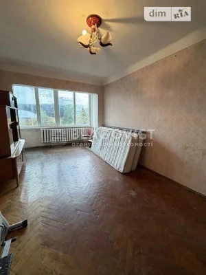 Продаж 2к квартири 51.8 кв. м на вул. Велика Васильківська 1