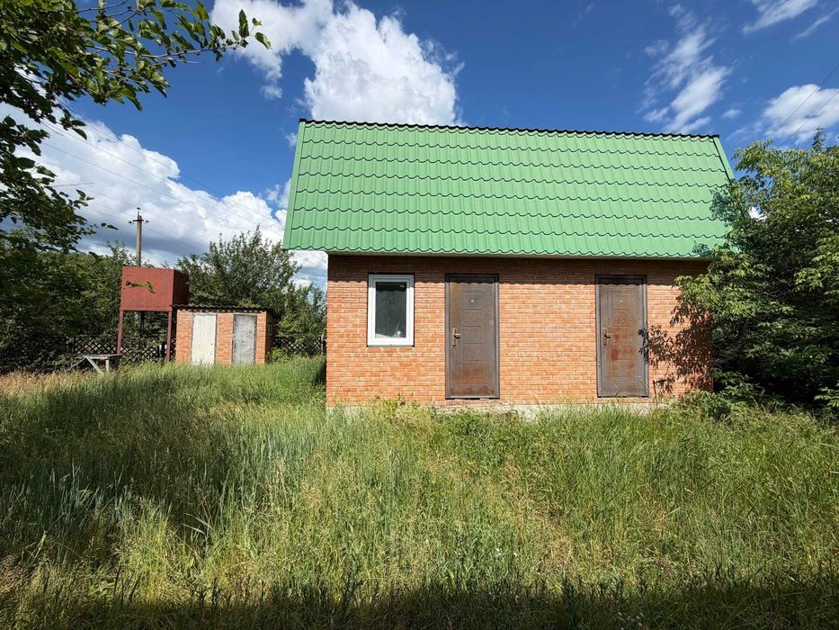 Будинок в затишній локації біля Полтави, велика земельна діл
