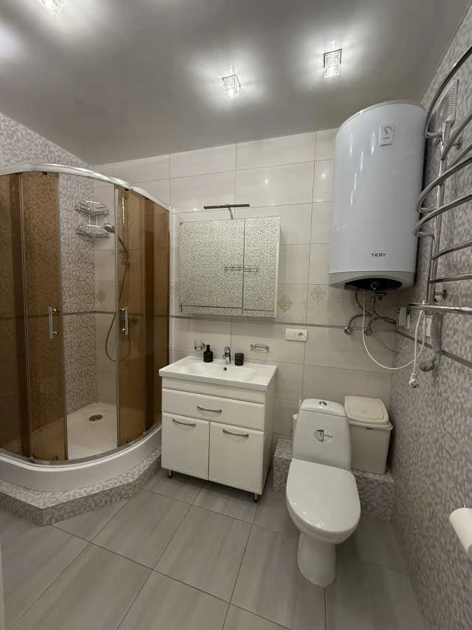 Аренда 1-комнатной квартиры 45 м², Николая Краснова ул., 19