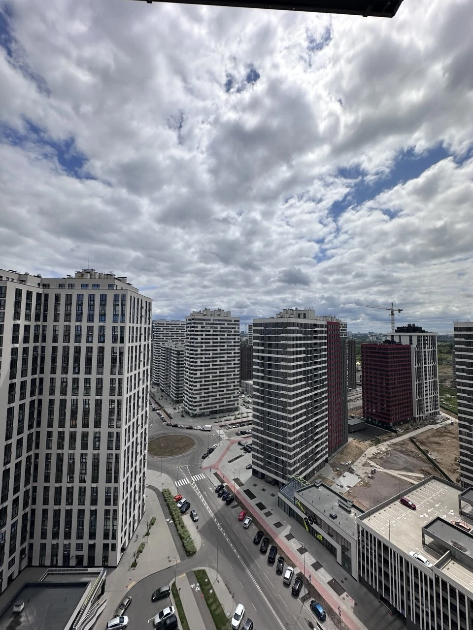 Аренда 2-комнатной квартиры 75.6 м², Александра Олеся ул., 1
