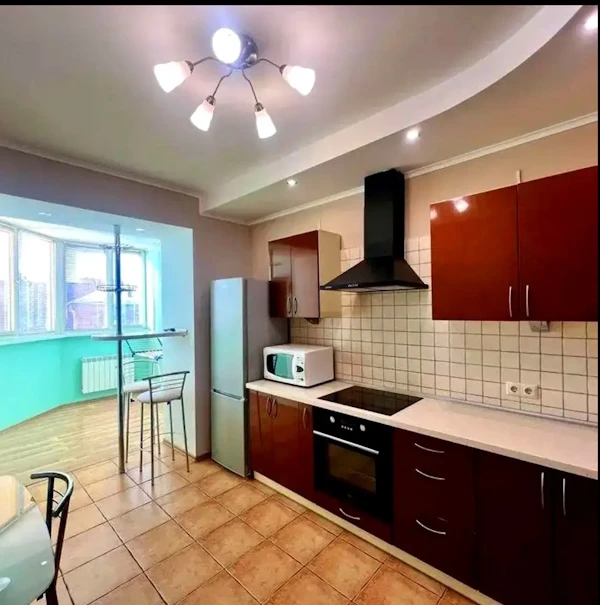 Аренда 1-комнатной квартиры 50 м², Васильковская ул., 18