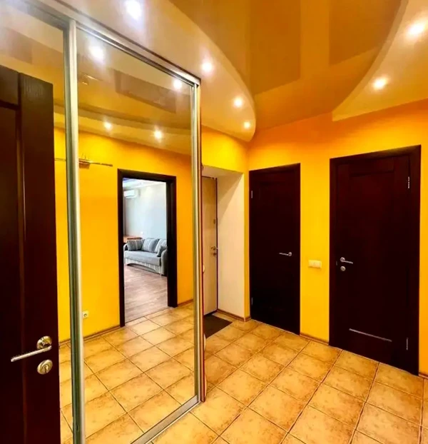Аренда 1-комнатной квартиры 50 м², Васильковская ул., 18