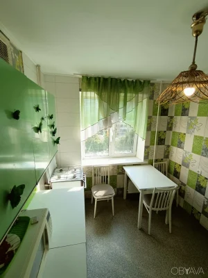 2-х кімн. кв. 52 м2, Харківське шосе 51, є газ