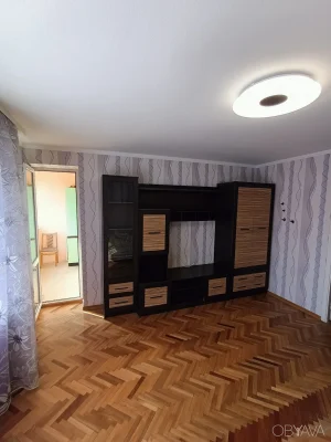2-х кімн. кв. 52 м2, Харківське шосе 51, є газ