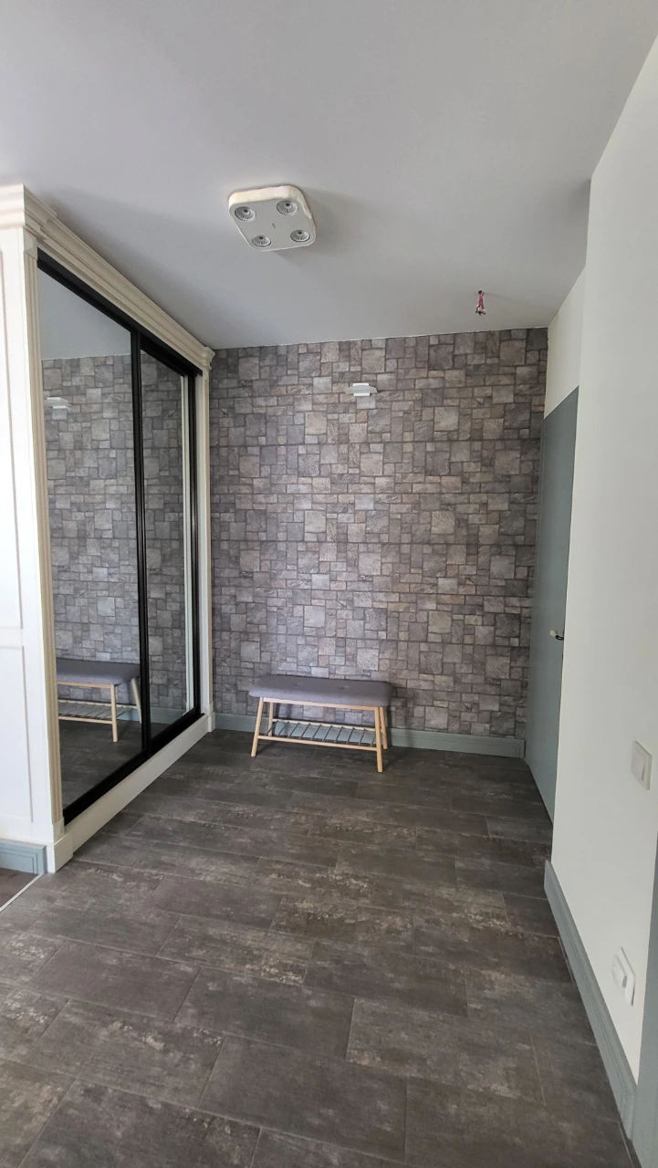Apartment for sale on Petrytskoho A. 15a street in a new building in Kyiv