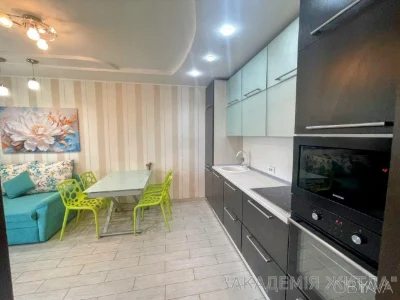 3-комнатная квартира, 65 м.кв.