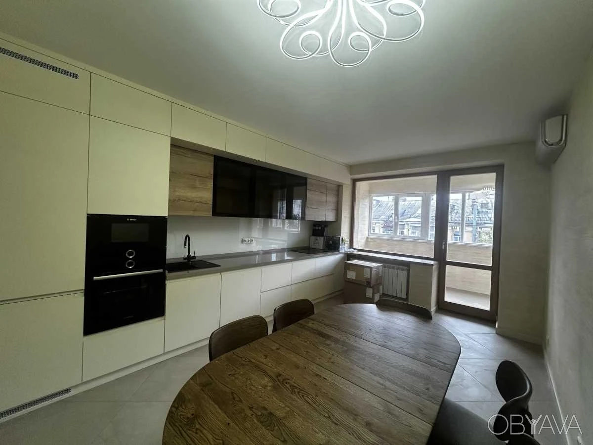 3-комнатная квартира, 116.00 кв.м