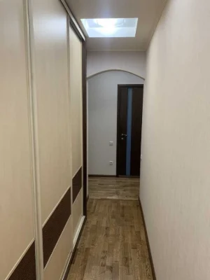 Аренда 2-комнатной квартиры 75 м², Европейская пл., Союзу, 1