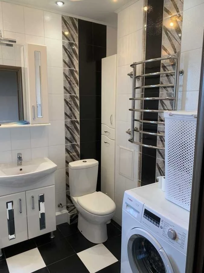 Аренда 2-комнатной квартиры 75 м², Европейская пл., Союзу, 1