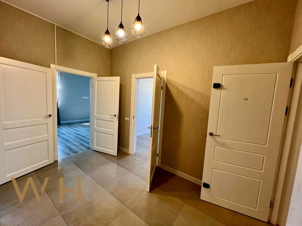 Квартира. Київ, Кудрявський узвіз