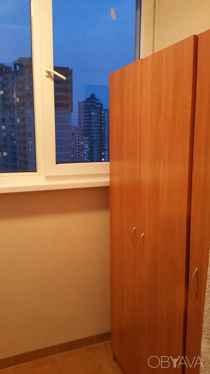 Без комісії! 2-кімнатна квартира 72 м²  Генератор  м. Позняк