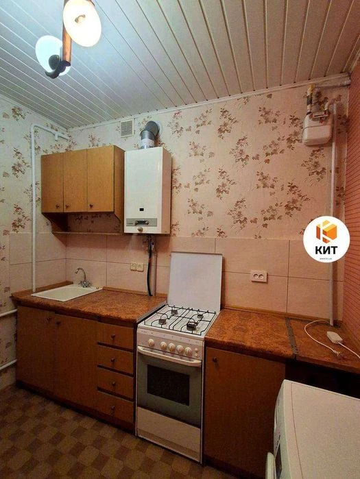 2 rooms, 50 sq m, Center, Reinforced concrete (German entrance 8, Yaroslava Mudroho metro station)