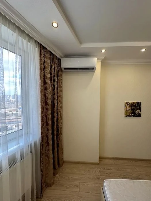 Здам в оренду 2 кім Березняки, вул Шумського, 5