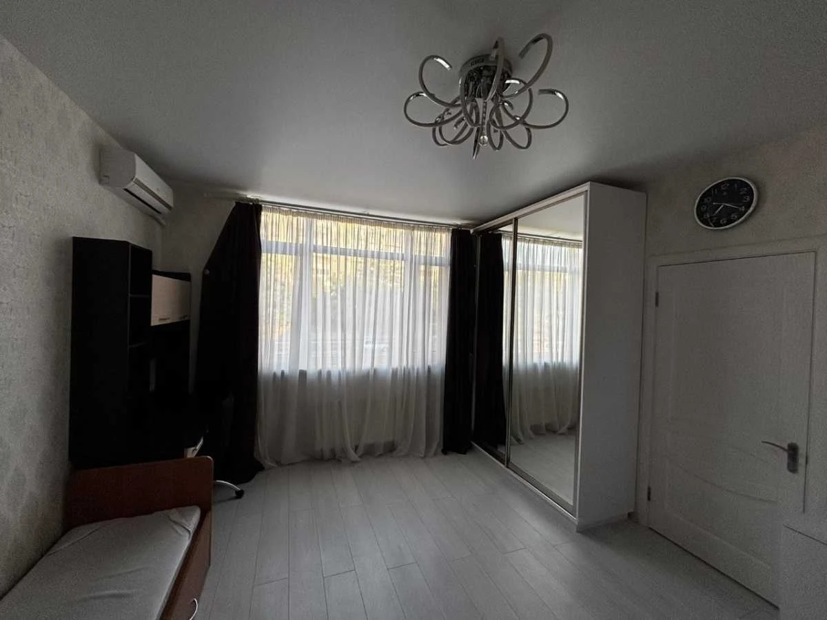 Аренда 1-комнатной квартиры 37 м², Радужная ул., 50