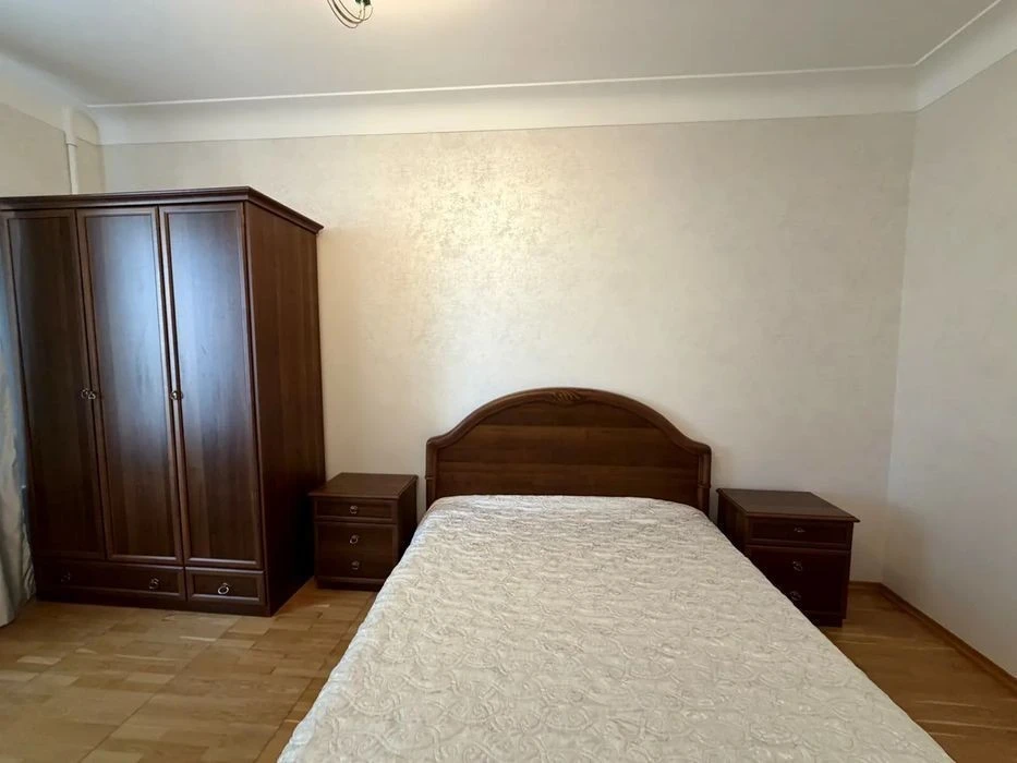 Довгострокова оренда квартири, вул. Івана Мазепи, м. Арсенал