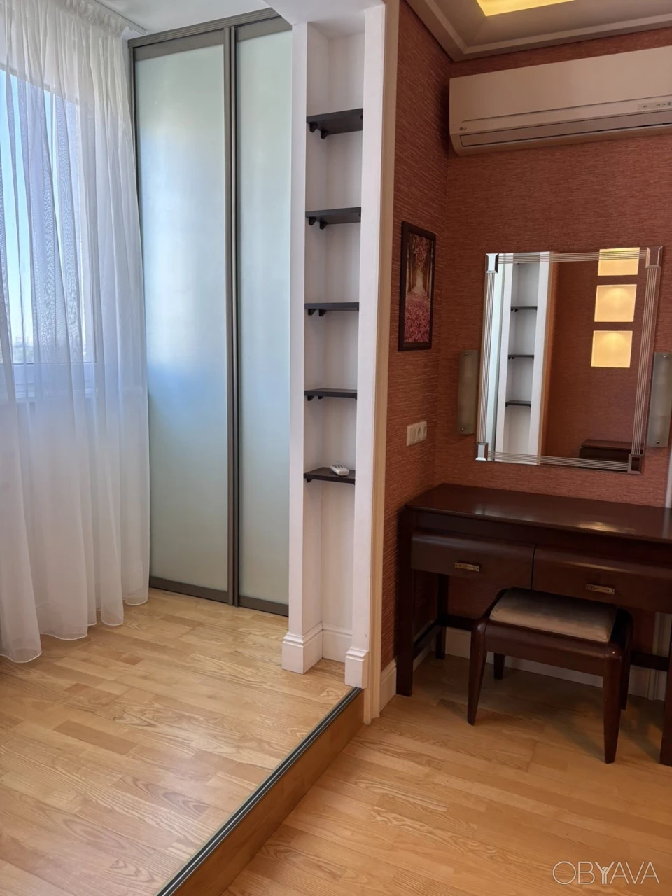 3к метро Іподром, євроремонт