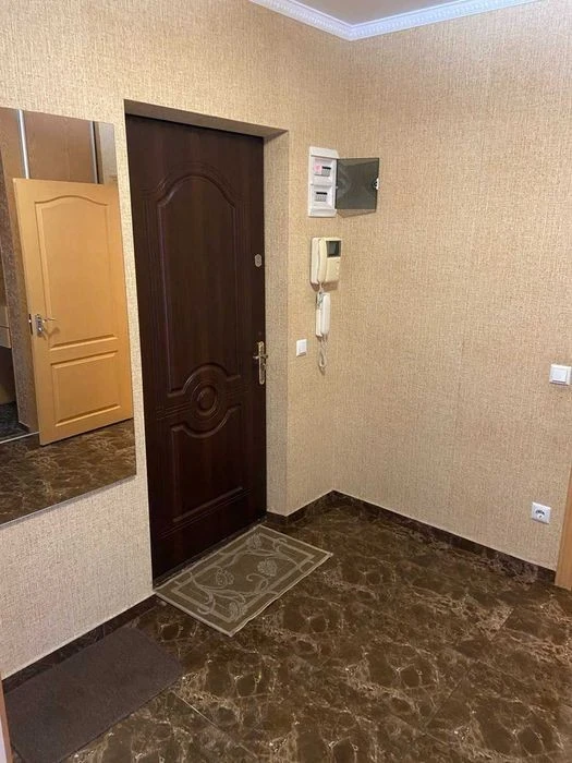 Здам свою однокімнатну квартиру на Урловска 17