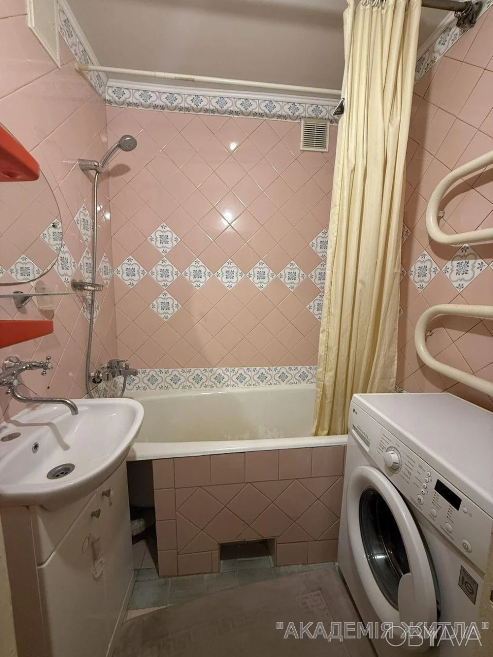 3-комнатная квартира, 70 м.кв.