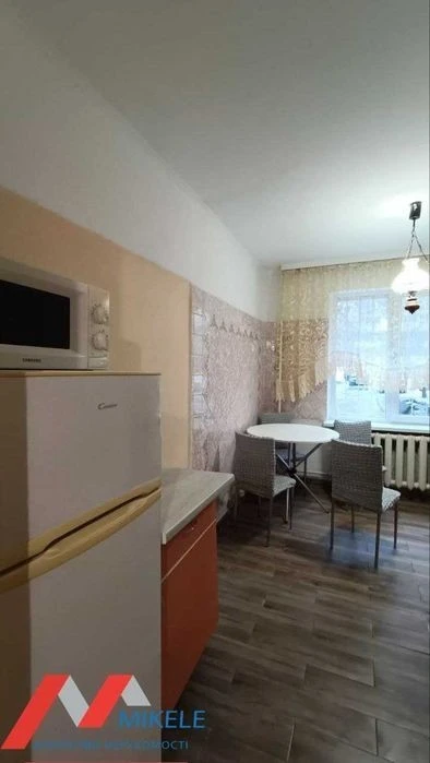 Оренда 1к. 40 м пров. Квітневий, 1б ЖК Варшавський, Виноград