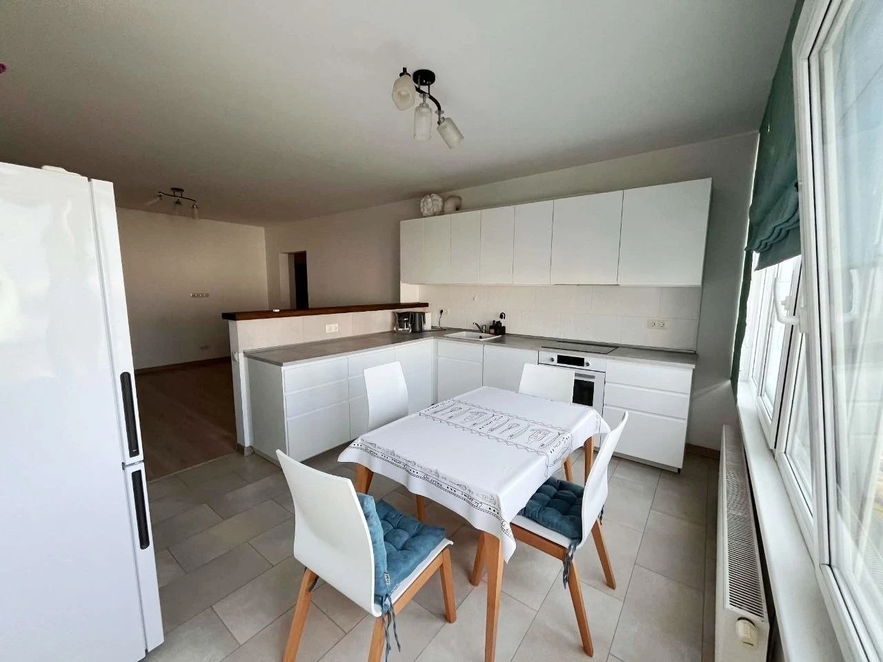 Аренда 3-комнатной квартиры 117 м², Днепровская наб., 26К