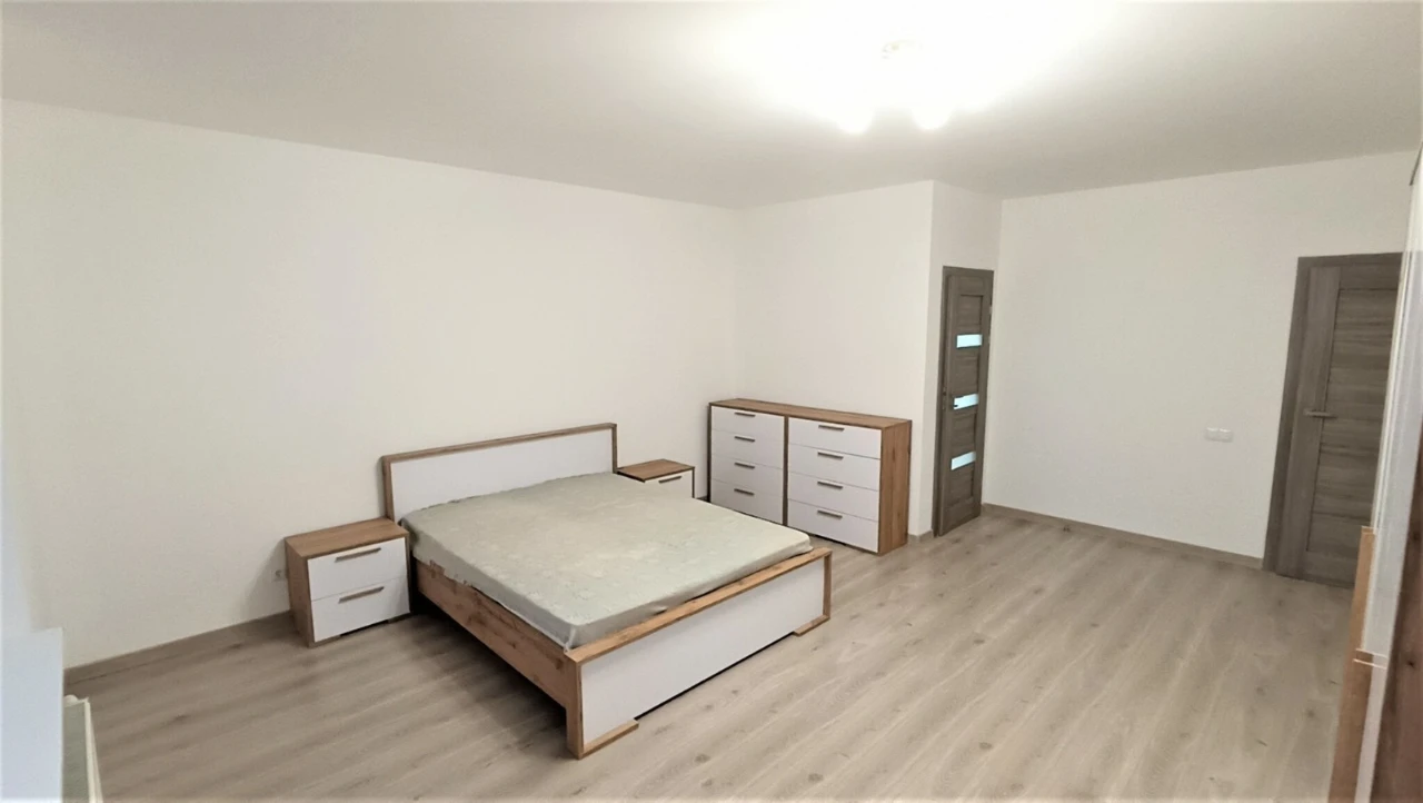 Аренда 3-комнатной квартиры 117 м², Днепровская наб., 26К