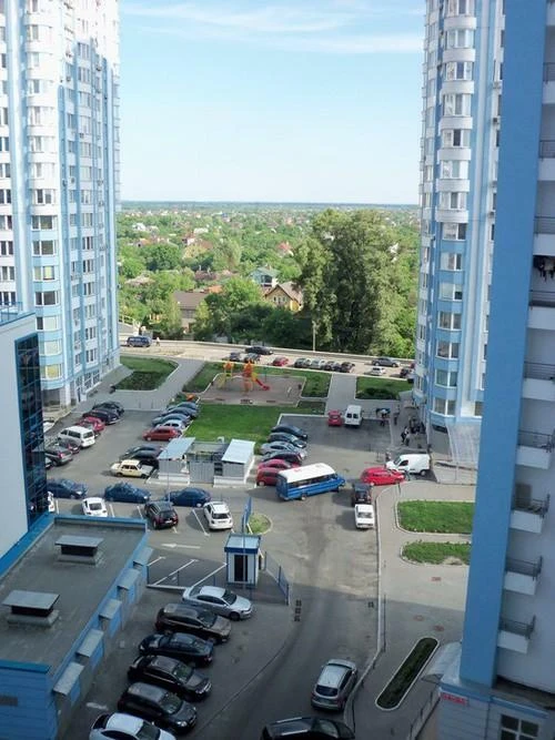 Аренда 3-комнатной квартиры 117 м², Днепровская наб., 26К