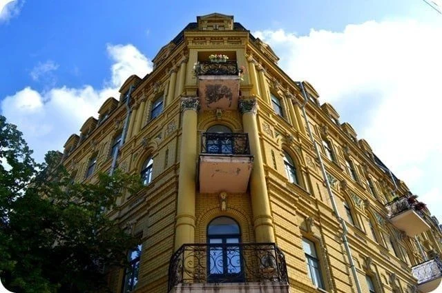 Оренда 3К Поділ Андріївська церква, Хорива 4, Видова, Власни