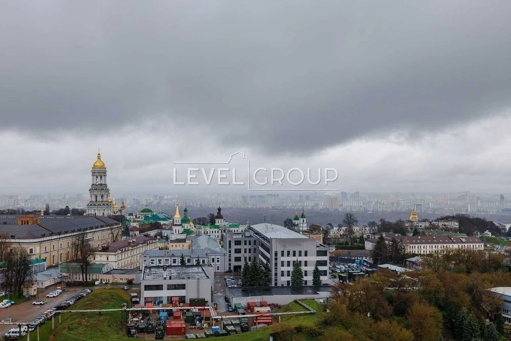 Оренда пентхаусу (200м2) 3 окремі кімнати, Печерськ, ЖК Лейп