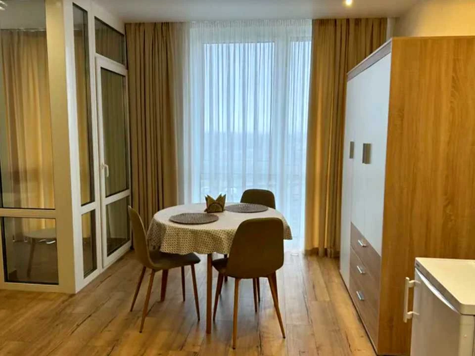 Квартира. Київ, Зарічна вул., 6 к
