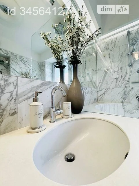 For sale 1-room apartment 34.8 sq. m. on Lavrska St. 8 • ID 345641
