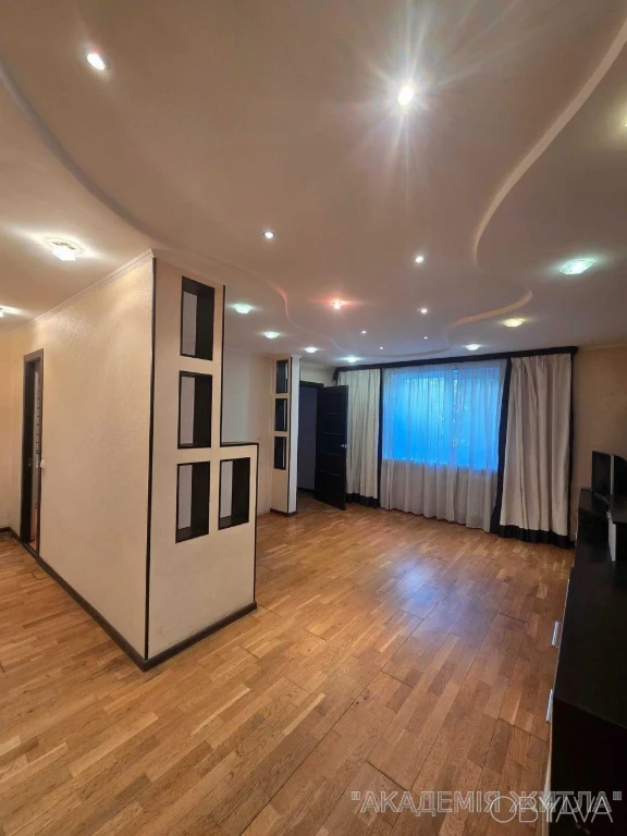 4-комнатная квартира, 90 м.кв.