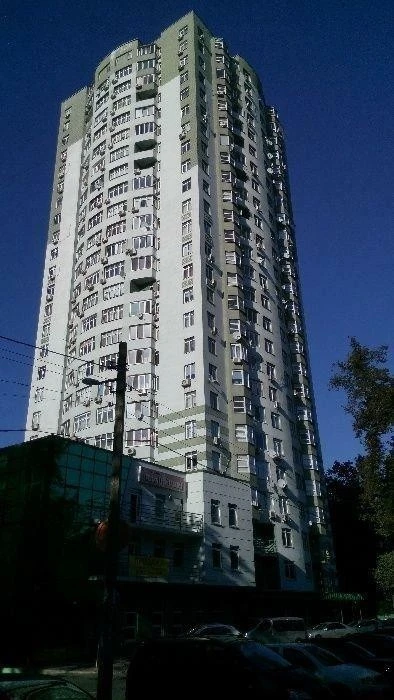 Аренда 3-комнатной квартиры 120.8 м², Львовская ул., 22