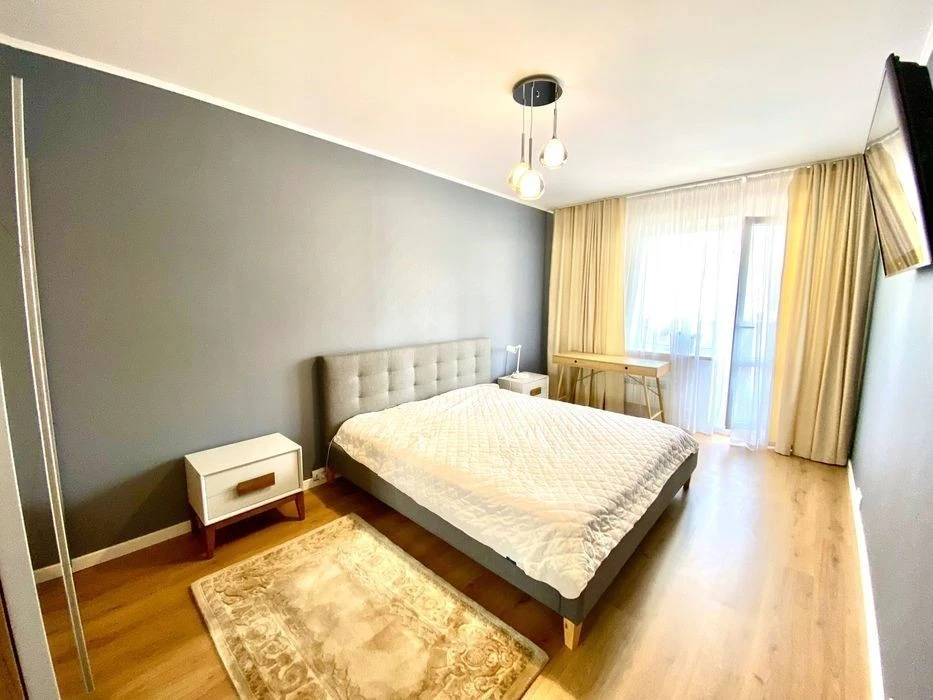 * Оренда 3 кімнатної квартири 104 м2 по вул. Леваневського (