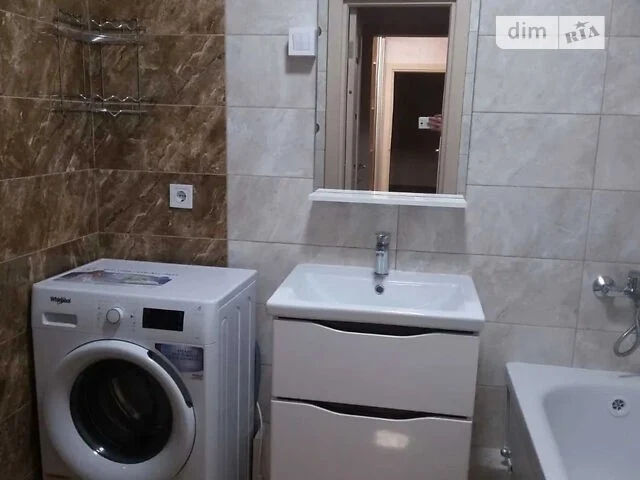 Довготривала оренда 2к квартири на просп. Академіка Глушкова