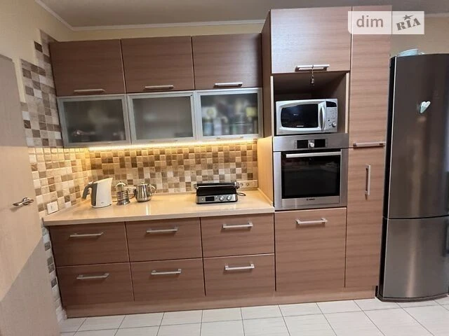 Довготривала оренда 4к квартири на вул. Лобановського 150Д •
