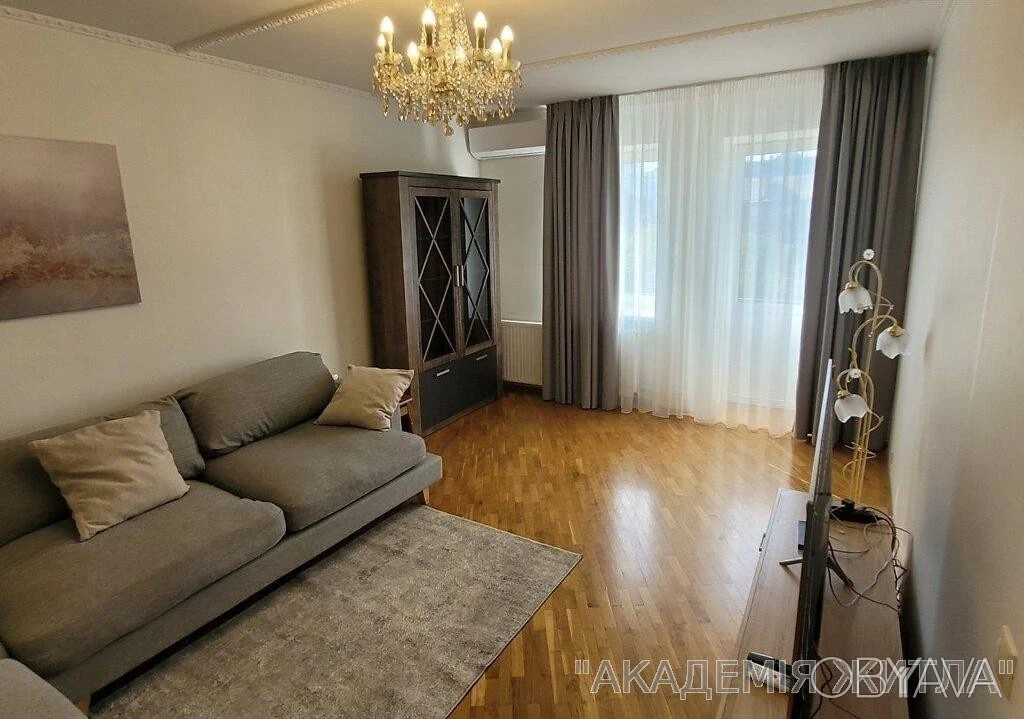 3-комнатная квартира, 92.5 м.кв.