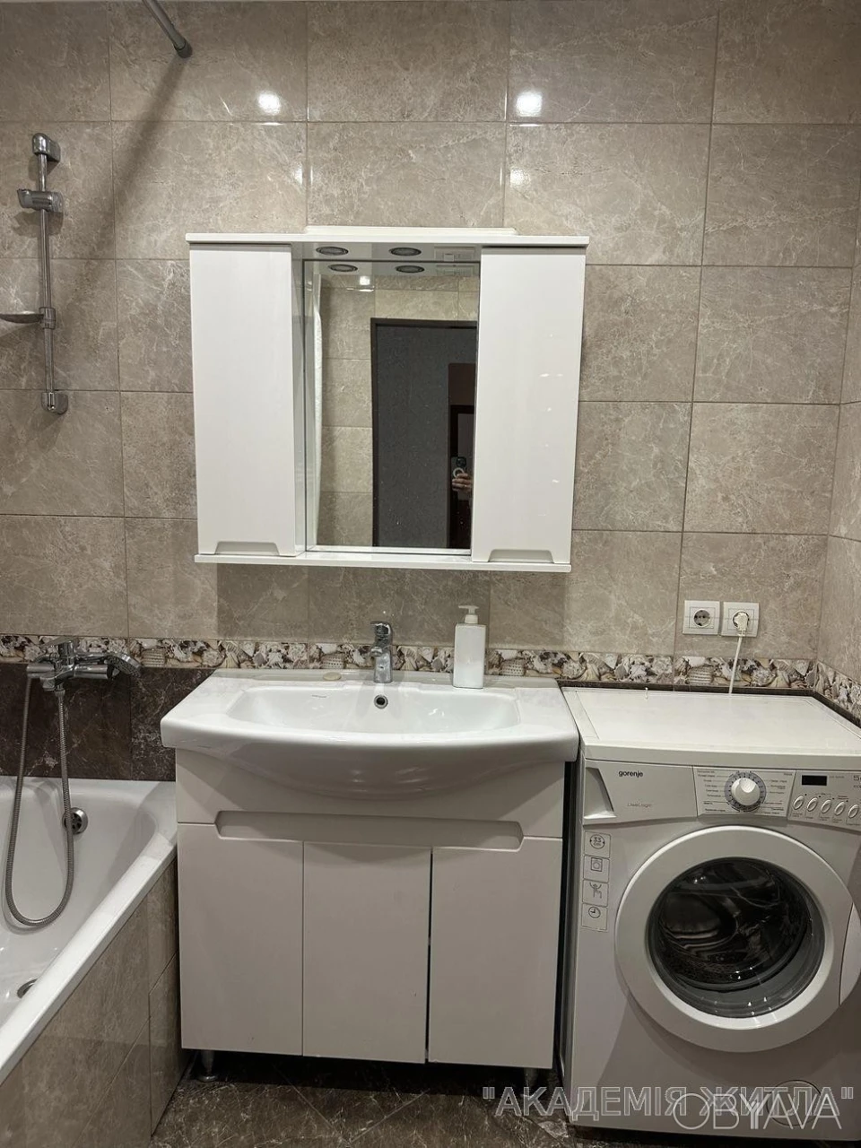2-комнатная квартира, 75 м.кв.