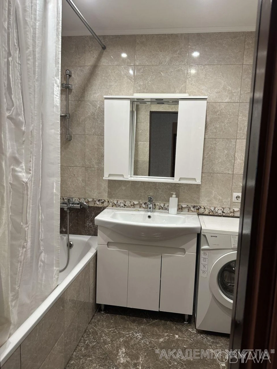 2-комнатная квартира, 75 м.кв.