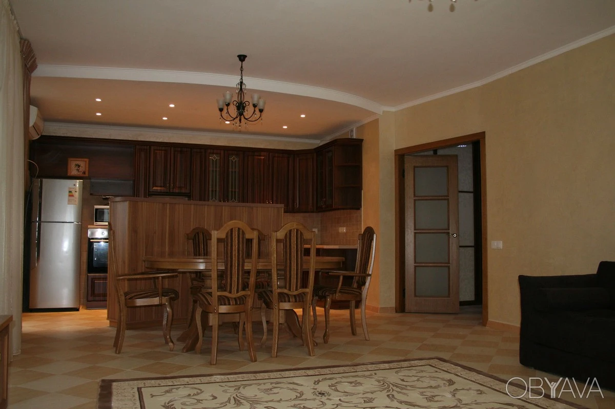 3-комнатная квартира, 120 кв.м