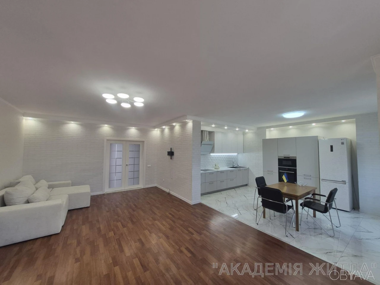 3-комнатная квартира, 124.6 м.кв.