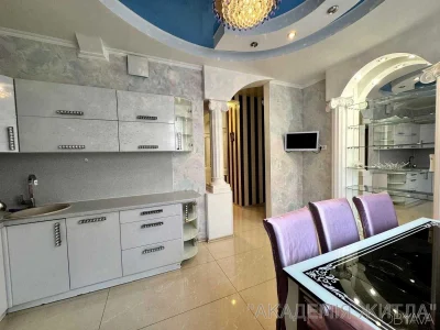 2-комнатная квартира, 76 м.кв.